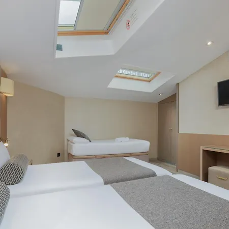 Hotel Suizo Barcelona Room photo