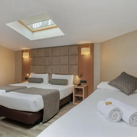 Hotel Suizo Barcelona Room photo